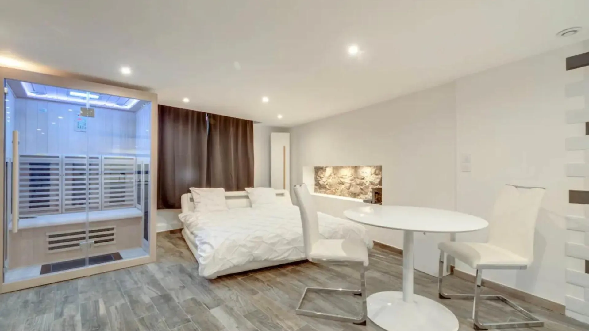 La Suite Confidentielle - Balneo - Sauna - Hypercentre - Ac Cannes Apartment
