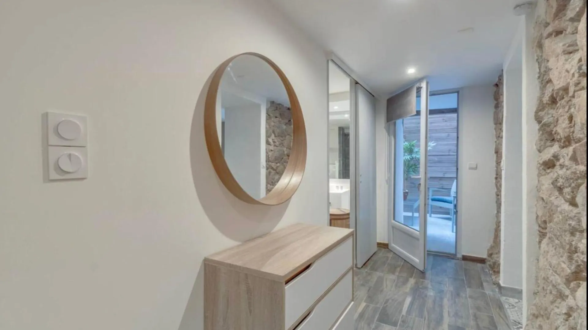 Apartment La Suite Confidentielle - Balneo - Sauna - Hypercentre - Ac Cannes
